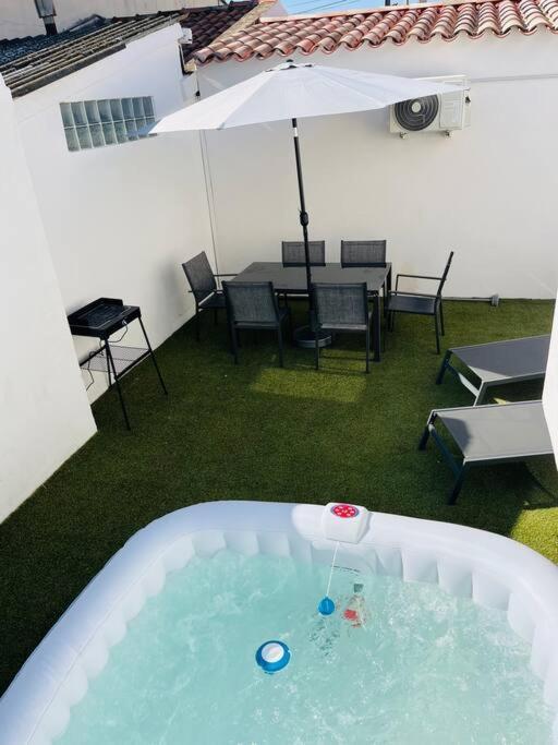 Maison 4 Personnes Avec Jacuzzi Marignane Esterno foto